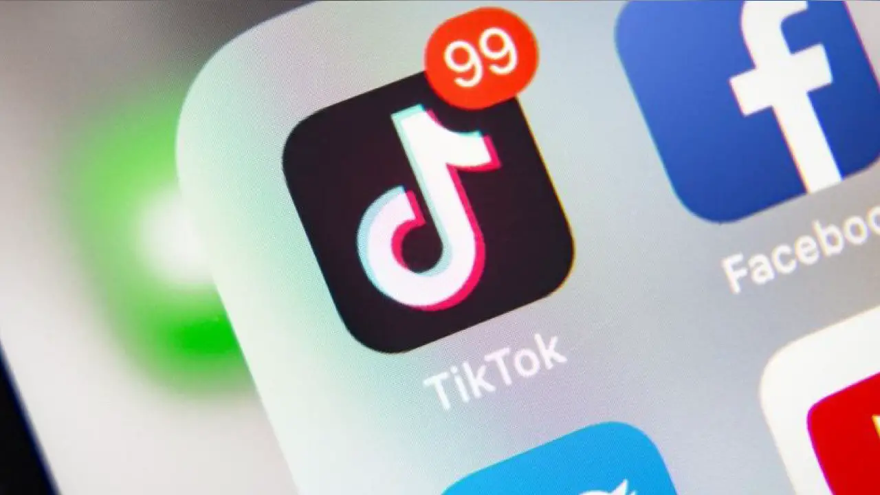 Microsoft pourrait sauver TikTok des sanctions en le rachetant en partie