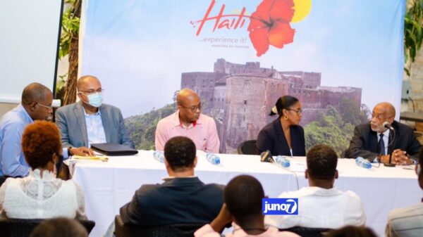Une causerie pour célébrer la journée mondiale du tourisme en Haïti.