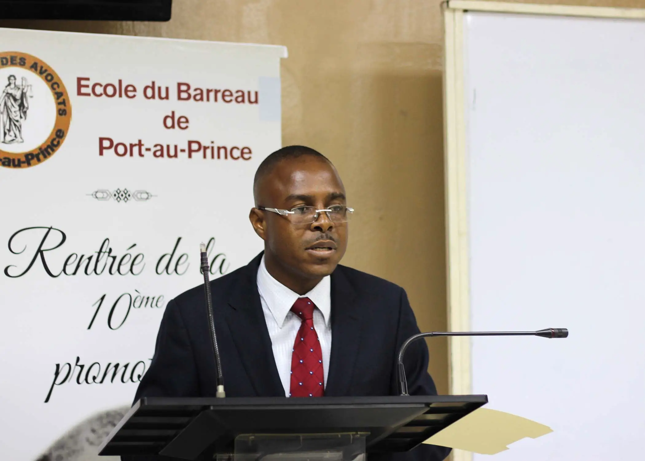Le BAL (Bureau d'Assistance Légale) de Port-au-Prince a dressé ce lundi un bilan de son premier trimestre d'activité. "753 dossiers sont traités dont 274 libérations", selon Me Vital Junior Dessources, coordonateur du BAL.