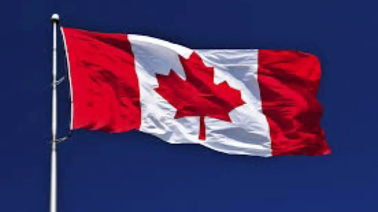 Covid-19: le Canada offre la résidence permanente à 90000 travailleurs étrangers