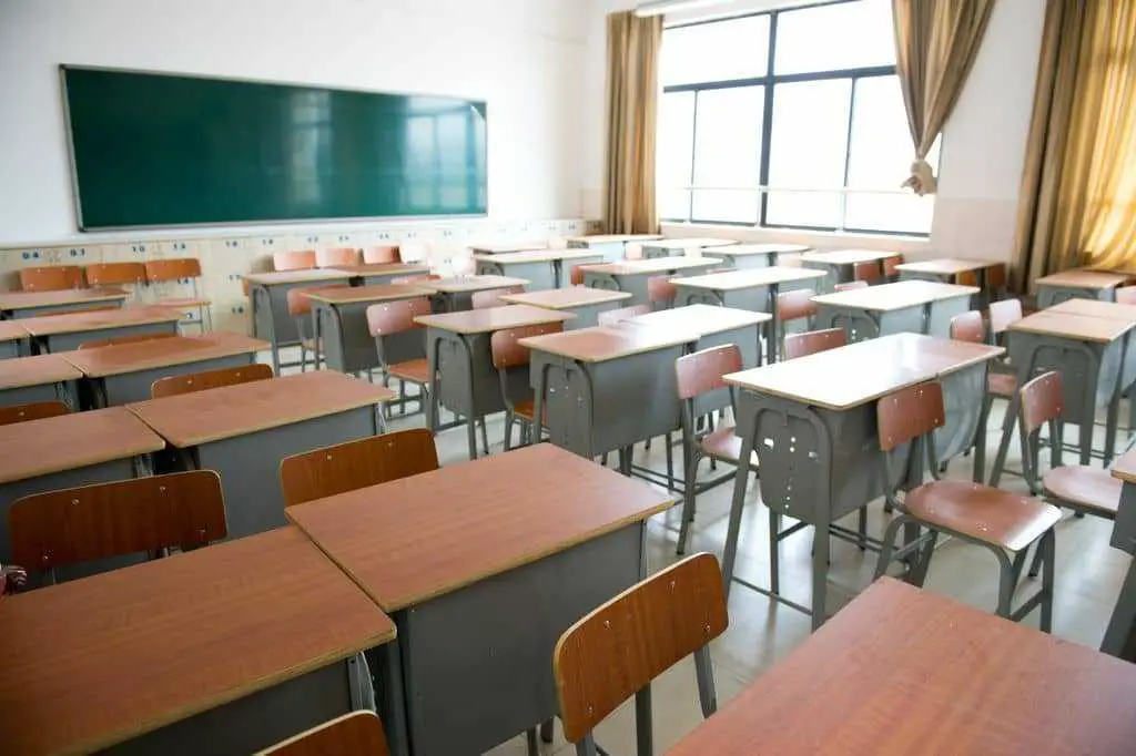 Le gouvernement ordonne la fermeture des classes au 11 juin 2021