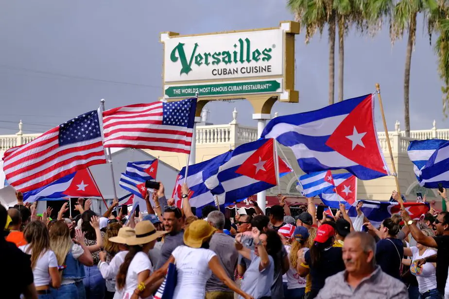 Manifestation antigouvernementale à Cuba, le président cubain appelle ses partisans à riposter