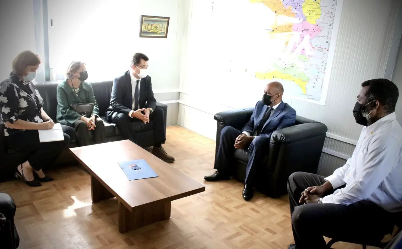 Le premier ministre haïtien a rencontré le Commissaire européen