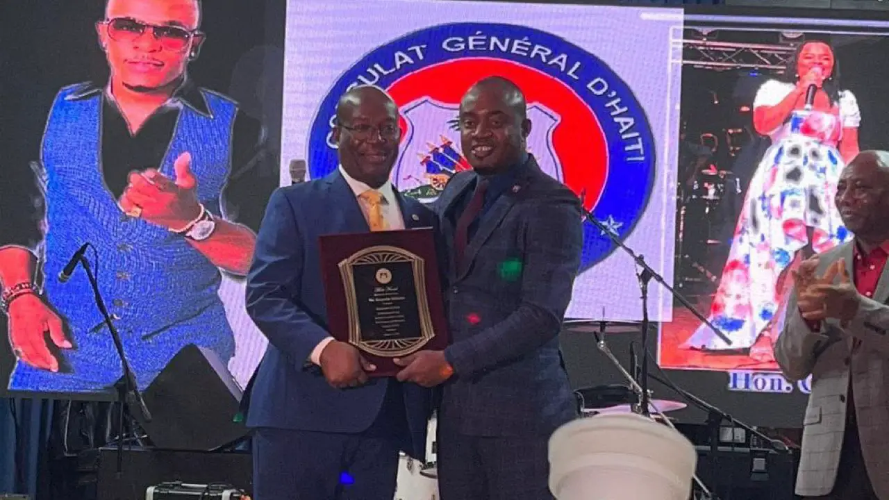 Le Consulat général d'Haïti à New-York a honoré le journaliste Jacquelin Bélizaire de la VOA