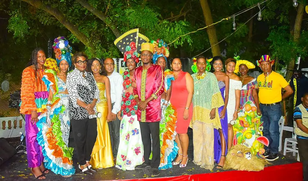 Jacmel danse son carnaval