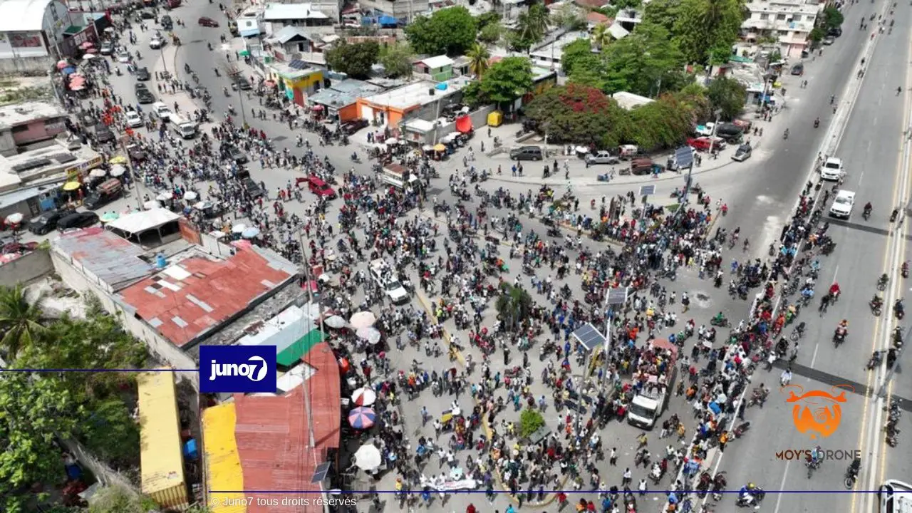 Marche citoyenne organisée dans la capitale haïtienne contre l'insécurité