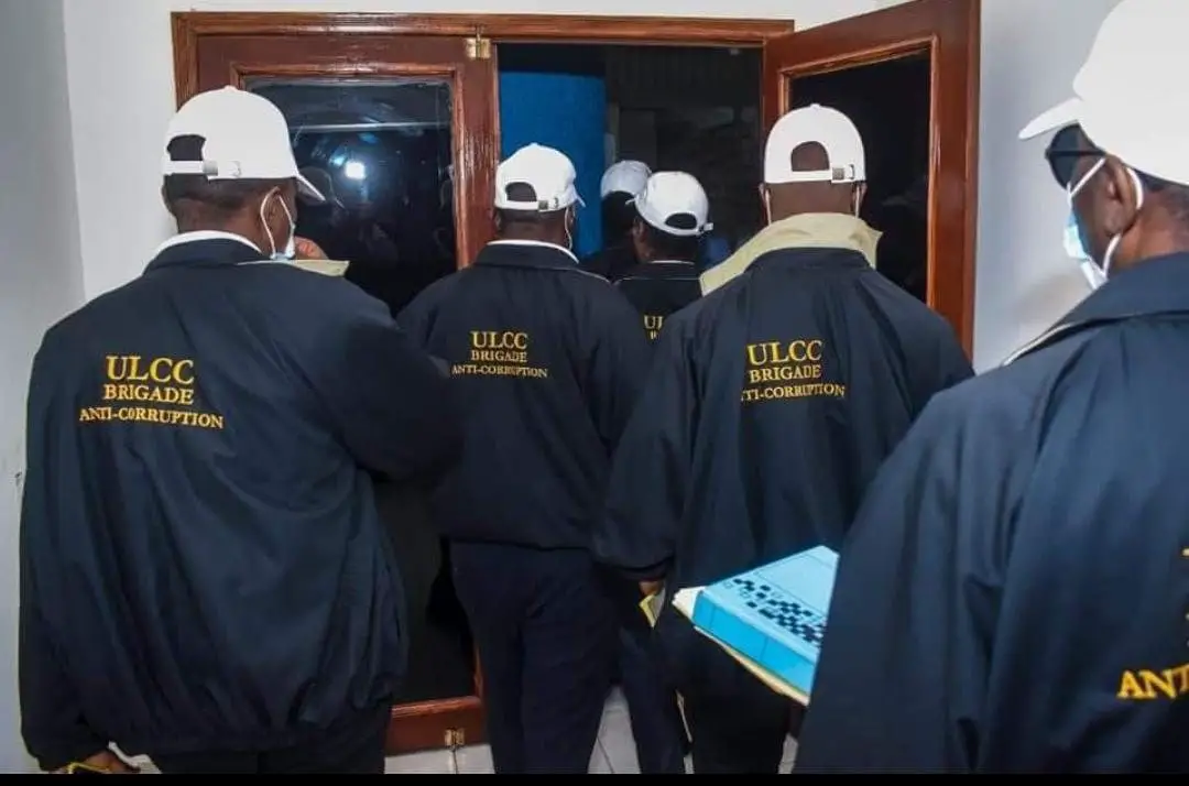 Soupçon de corruption : des enquêteurs de l'ULCC se rendent au bureau central de l'AGD