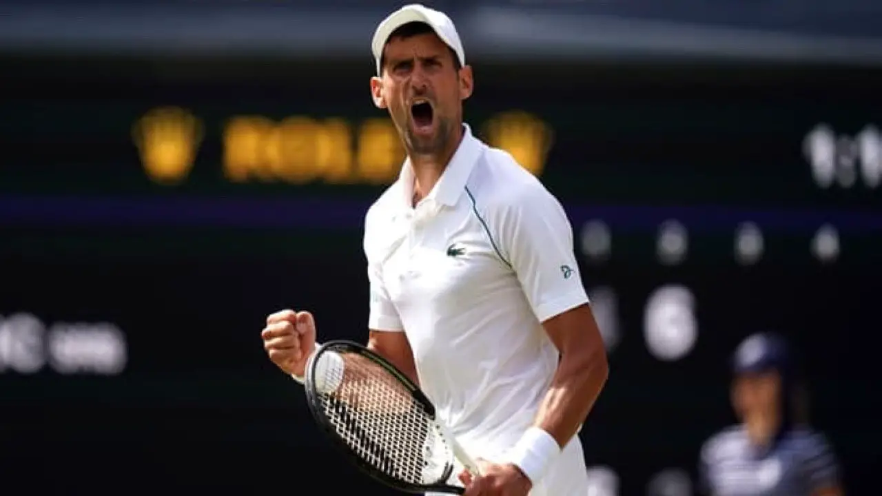 Novak Djokovic remporte son 7e titre à Wimbledon et son 21e Grand Chelem