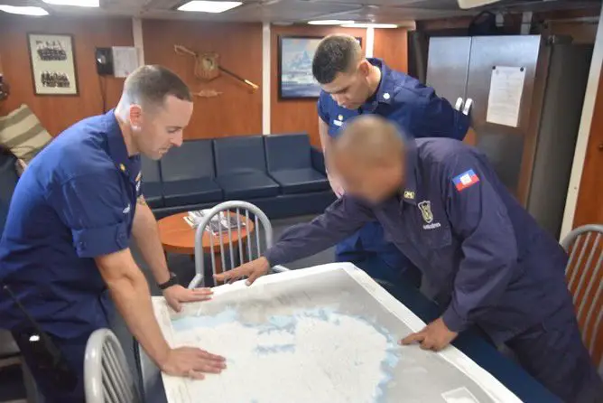 Les Etats-Unis confirment la présence d’un de leur navire militaire en Haïti et précise sa mission