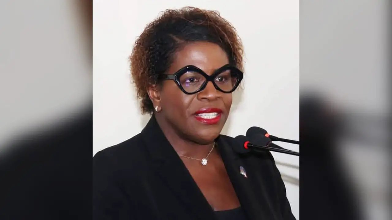 Emmelie Prophète ministre a.i de la justice, une première pour une femme en Haïti