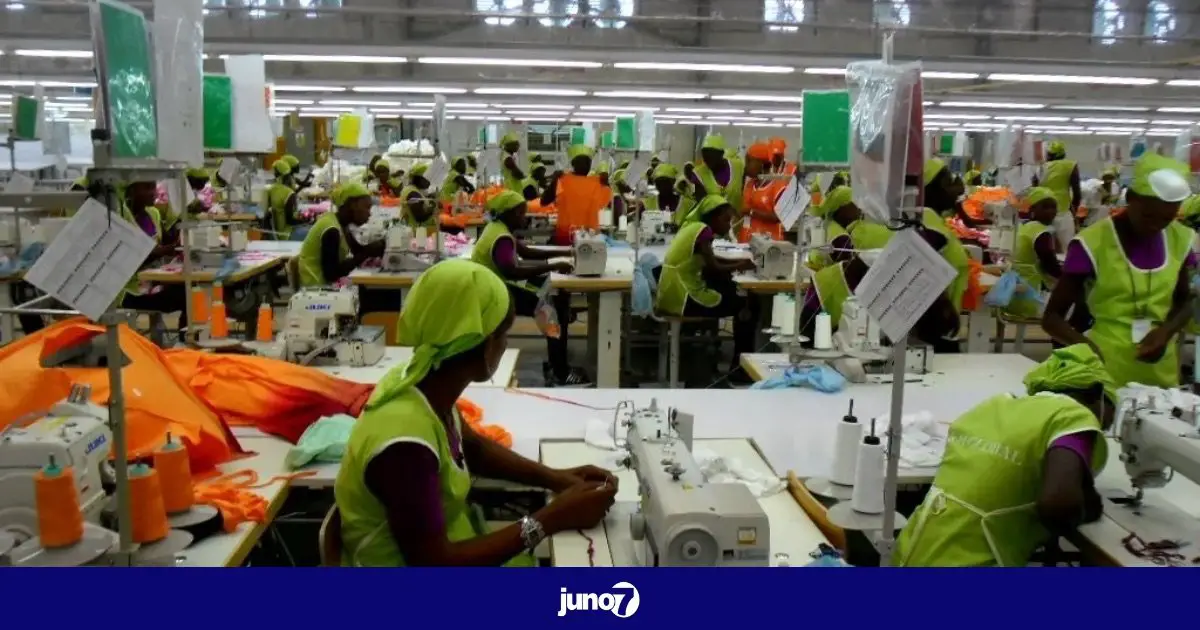 Le Gouvernement haïtien verse, par cycle, une aide financière à près de 60 mille ouvriers dans les factories