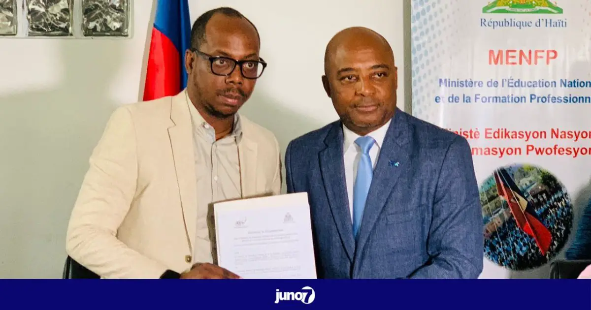 Signature d'un protocole d’entente entre le MENFP et l’Association haïtienne des psychologues (AHPsy)