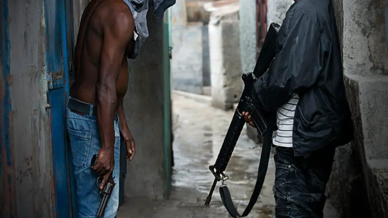 Port-au-Prince: les gangs continuent d'étendre leurs tentacules et se battent pour le contrôle du quartier de Solino