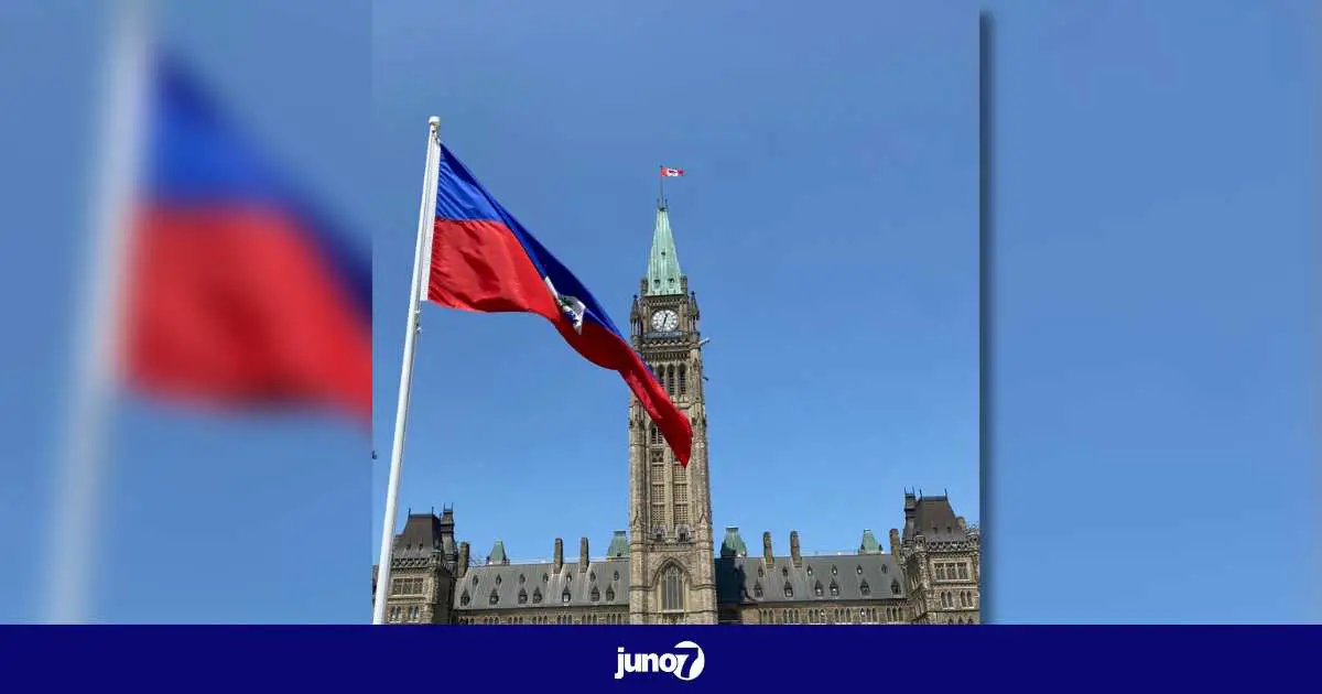 Pour la première fois, le drapeau haïtien hissé sur le parlement du Canada