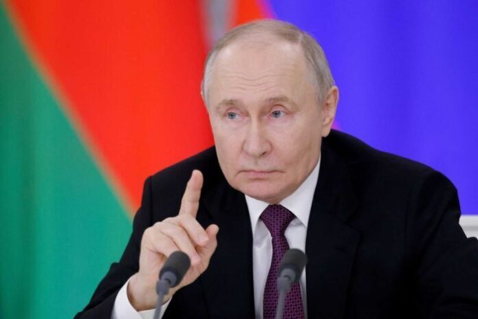 Poutine dénonce un « braquage » des avoirs russes pour financer l'Ukraine et évoque des conséquences graves